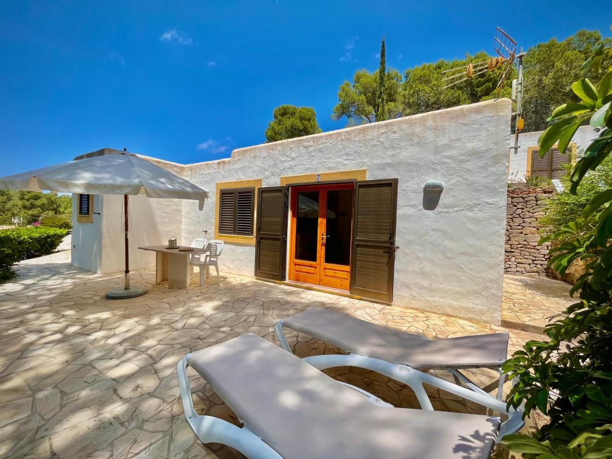 Apartamentos Pinosol Santa Eularia des Riu Buitenkant foto