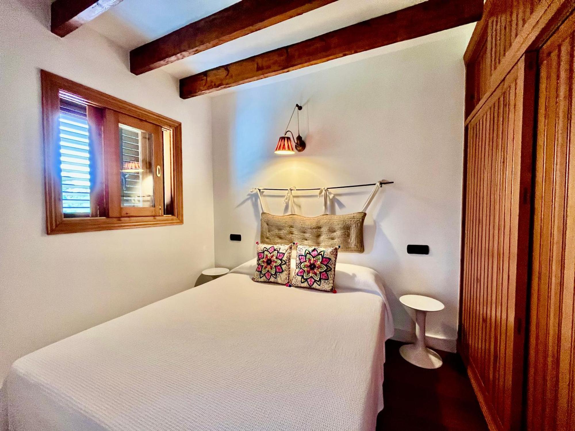Apartamentos Pinosol Santa Eularia des Riu Kamer foto