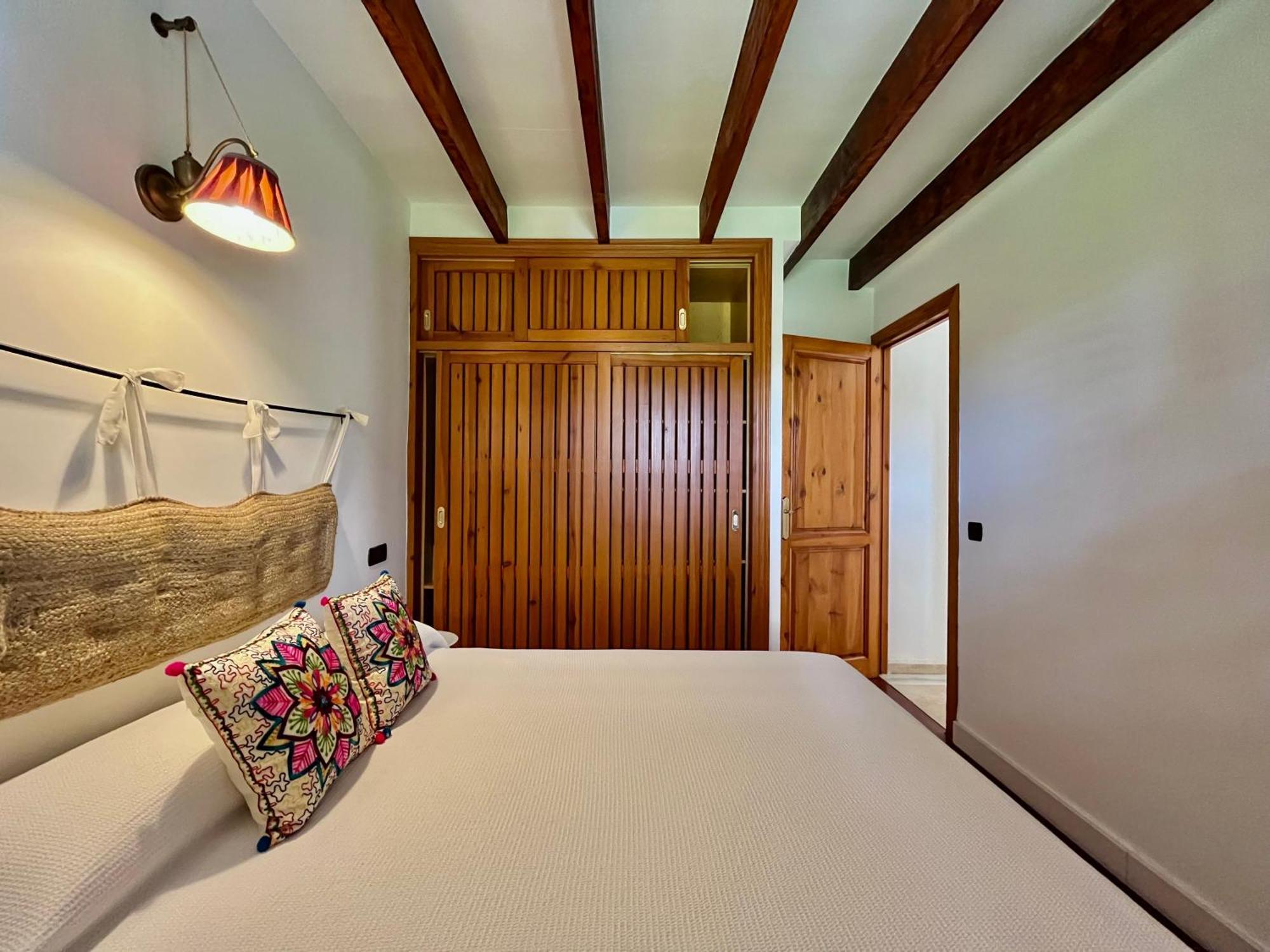 Apartamentos Pinosol Santa Eularia des Riu Buitenkant foto