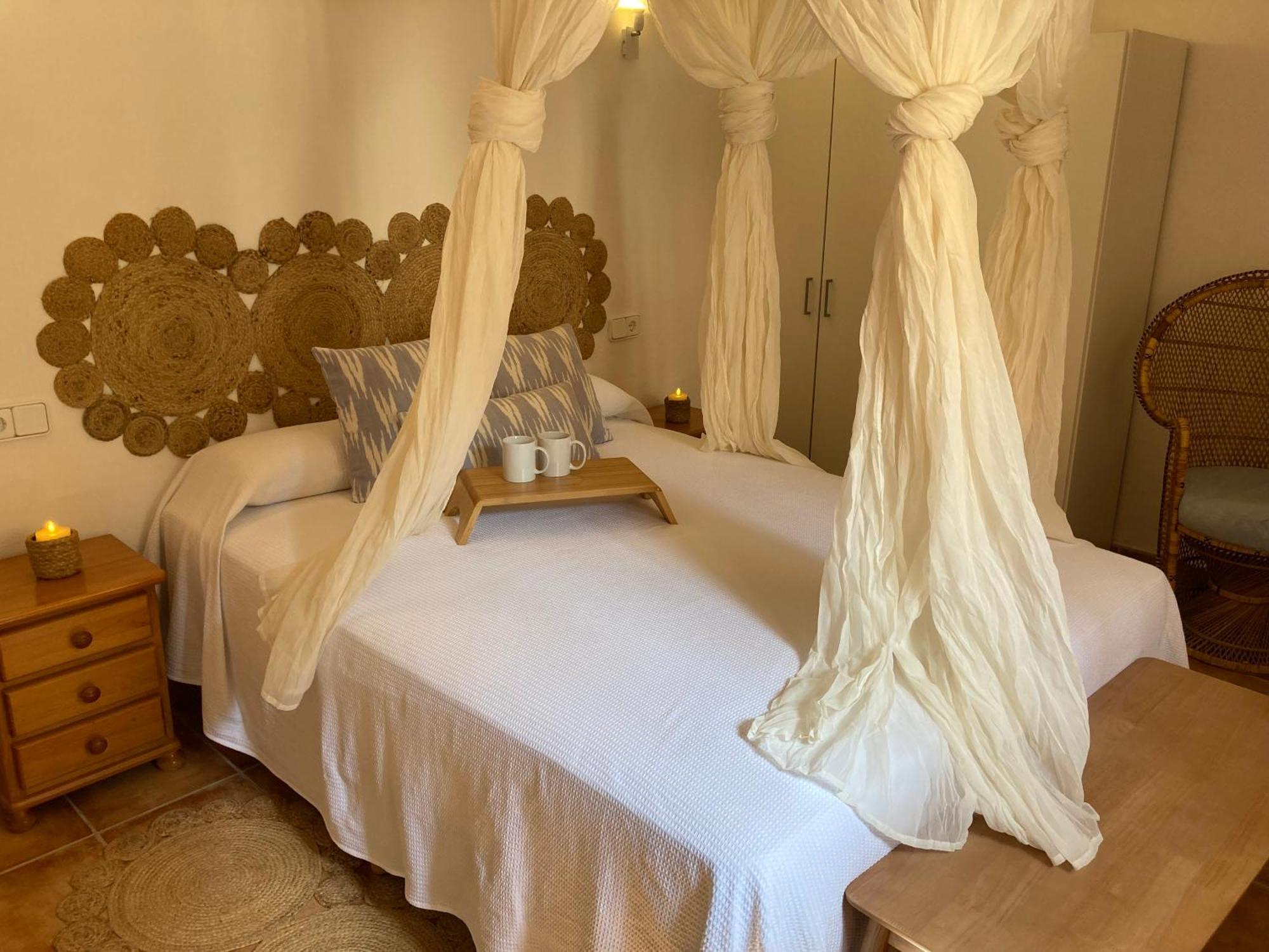 Apartamentos Pinosol Santa Eularia des Riu Buitenkant foto