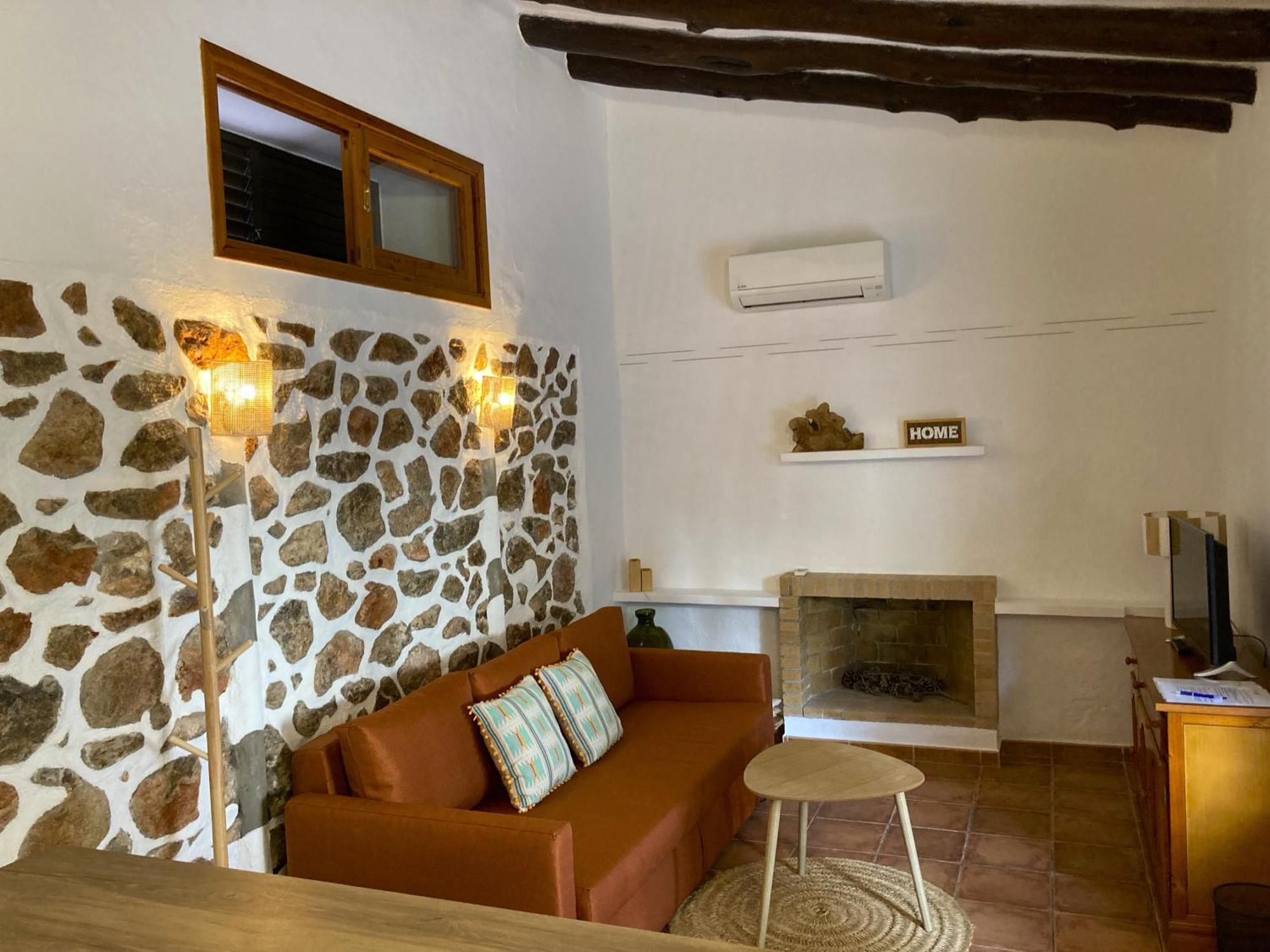 Apartamentos Pinosol Santa Eularia des Riu Buitenkant foto